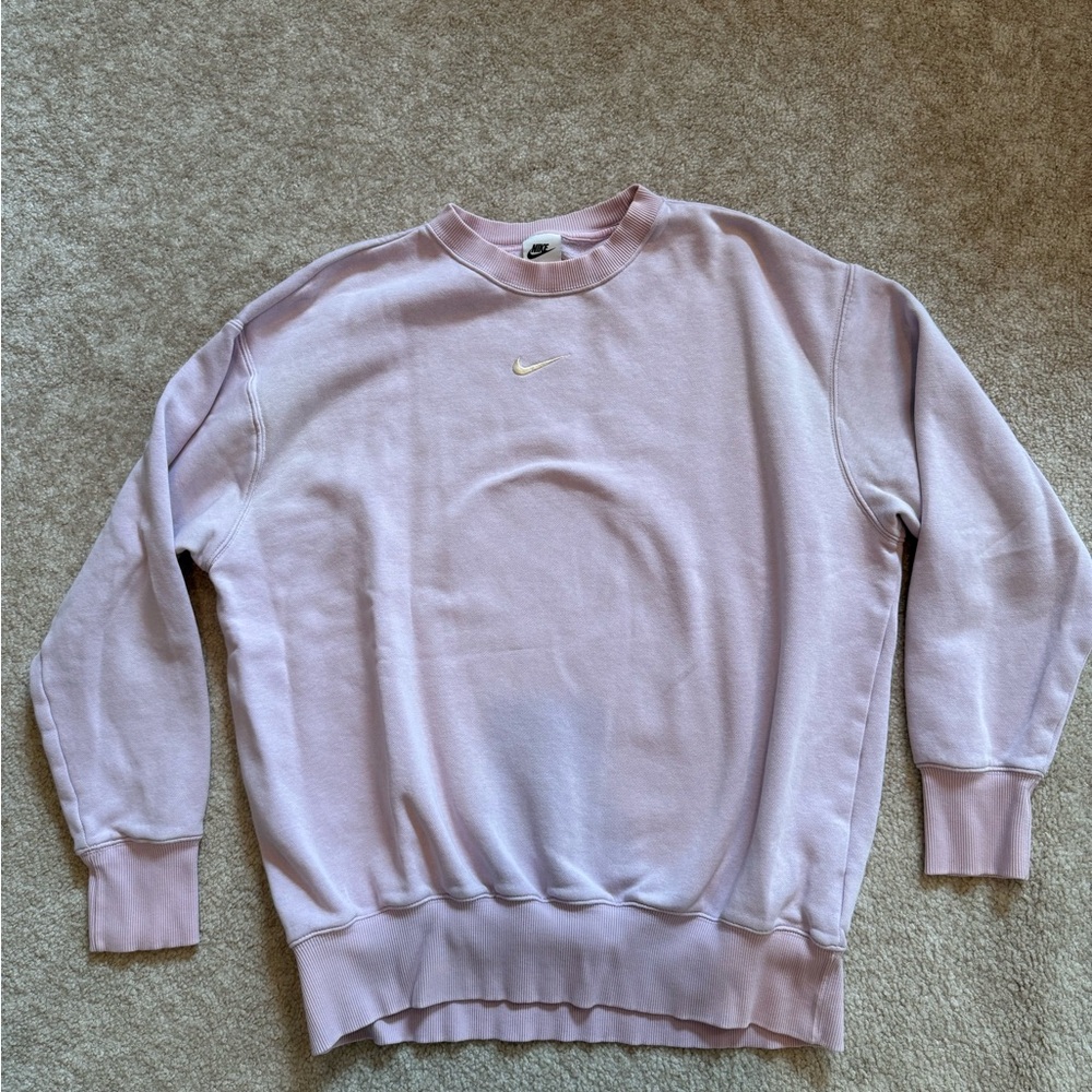 Light purple Nike crew neck